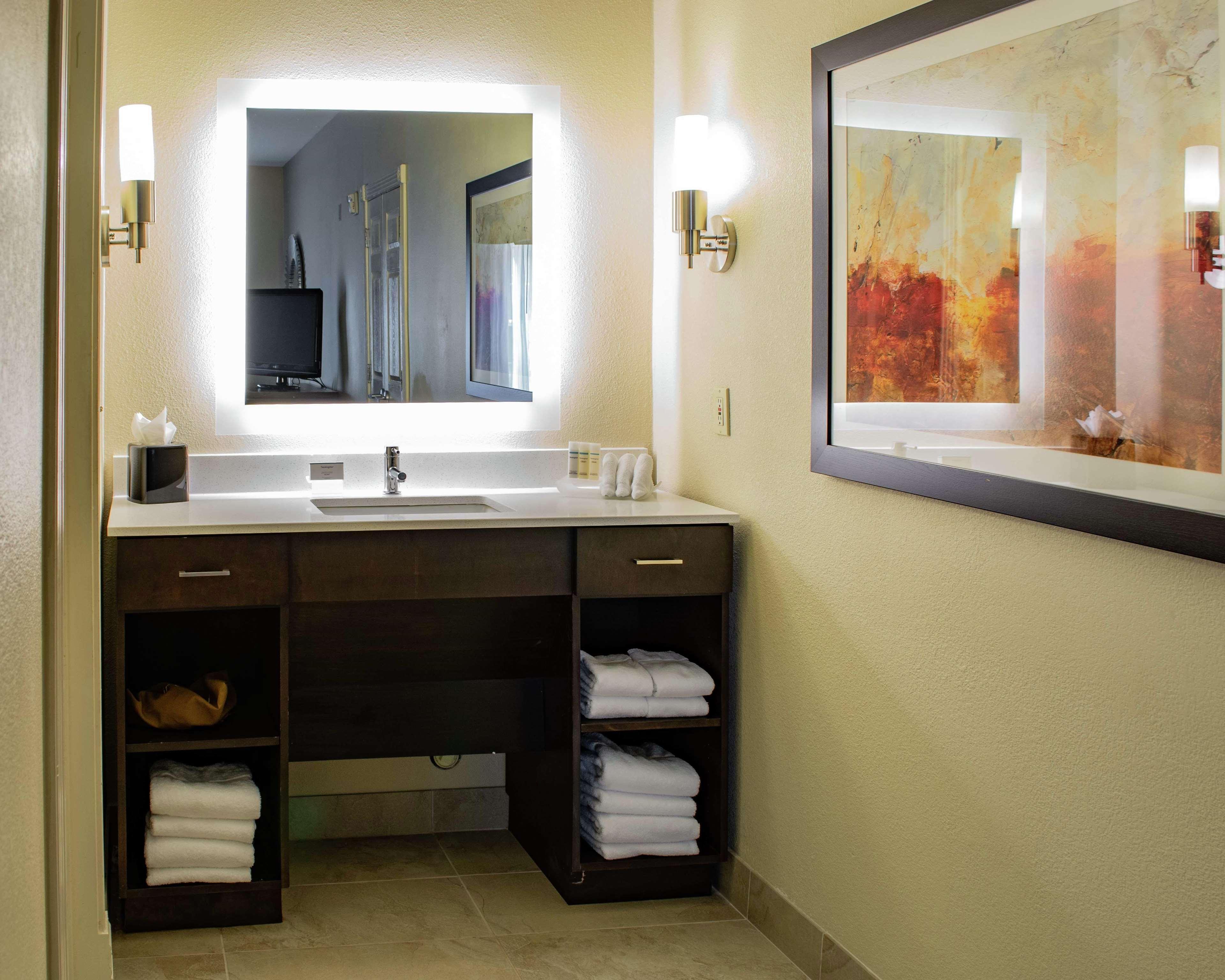 Hotel Homewood By Hilton Houston-woodlands-shenandoah 3*